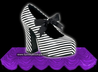 DEMON-20 - Gothic Striped Pumps